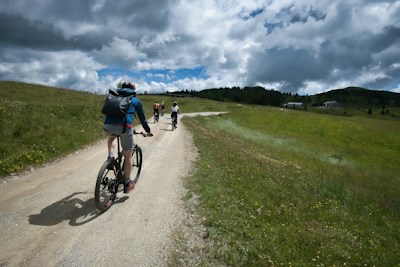 Longest Biking Trail In Usa — highlights and attractions from this guide
