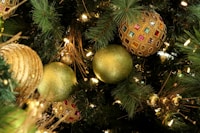 Christmas Home Tours — more scenes and local spots from this guide