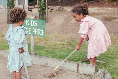 Little River Field Schools — highlights and attractions from this guide