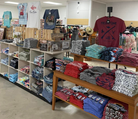 D & M Home Decor & Outdoors — more scenes and local spots from this guide